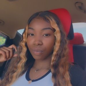 Meet your Posher, Janell